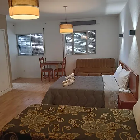 Sobreiro - Sobreiro - Hostel *