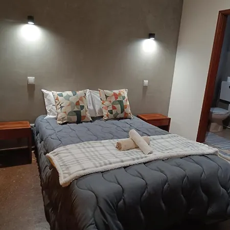 Hostel Sobreiro - Sobreiro -