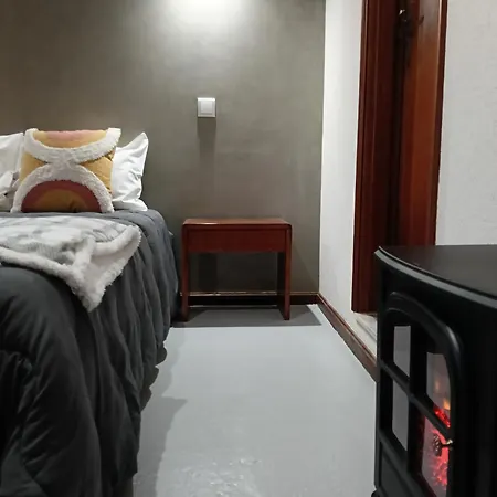 Sobreiro - Sobreiro - Hostel *